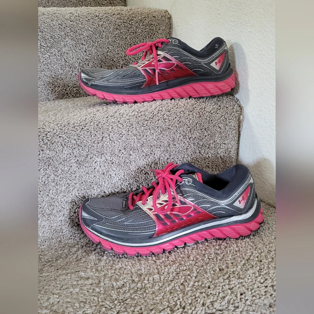 Brooks Glycerin 14 Womens Shoes Size 9.5